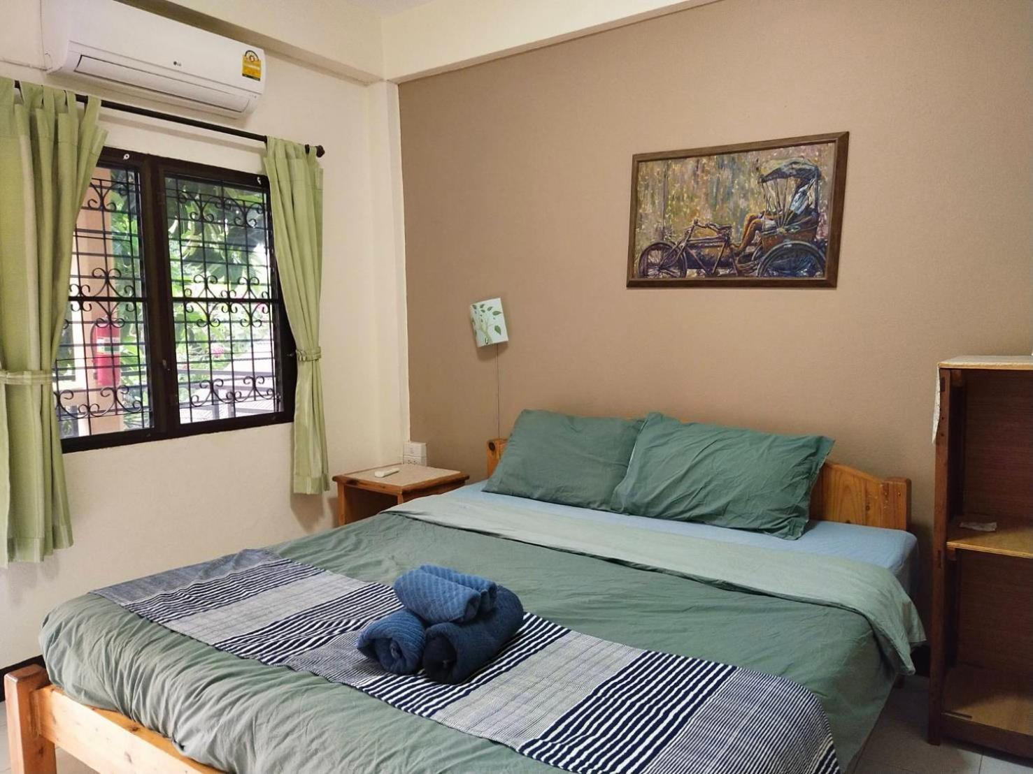 The Shire Guesthouse Chiang Mai Habitación foto